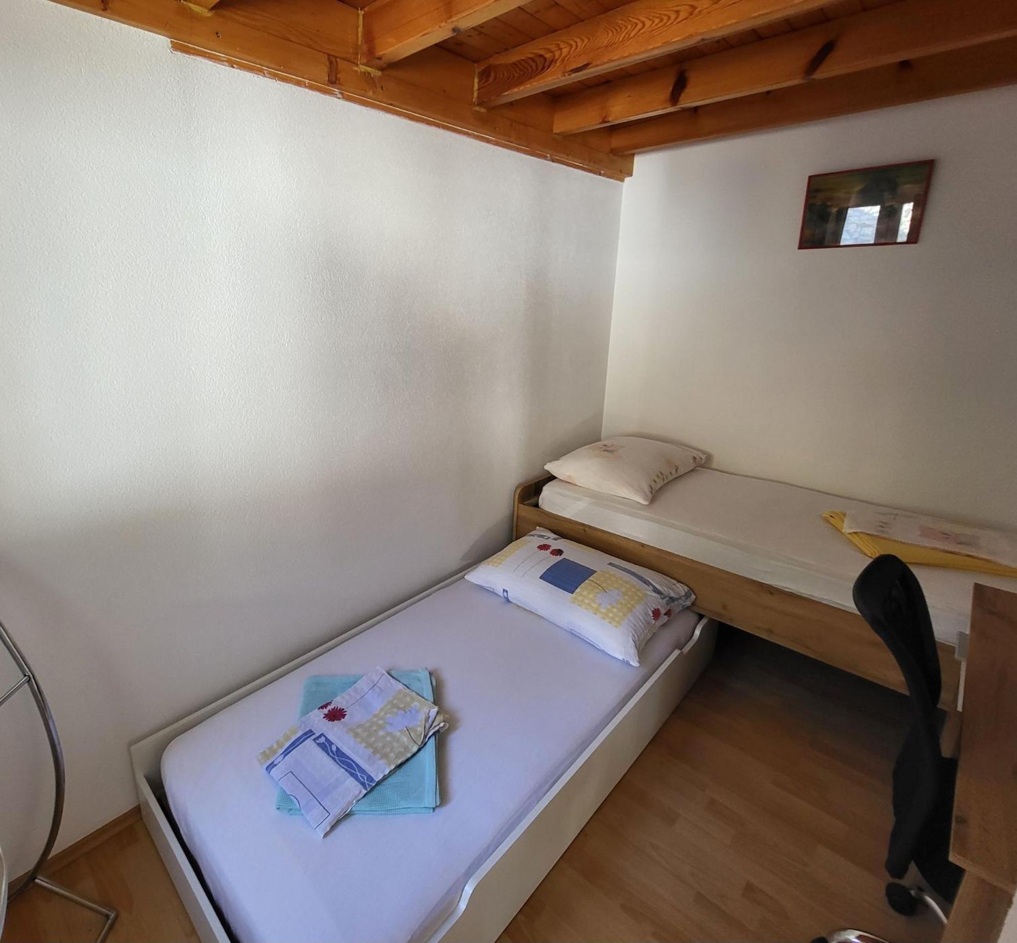 Apartmani Amila-Pisak Εξωτερικό φωτογραφία