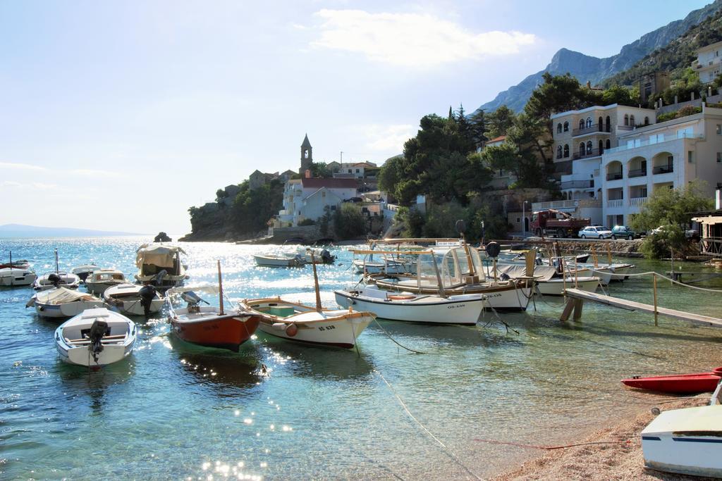 Apartmani Amila-Pisak Εξωτερικό φωτογραφία