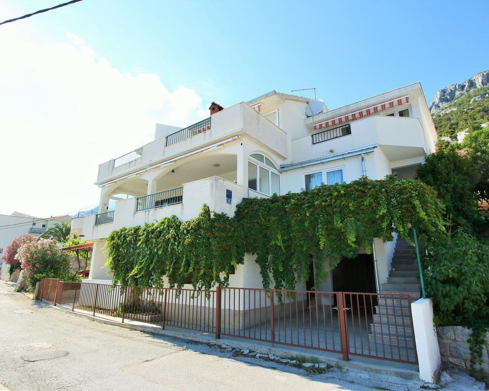 Apartmani Amila-Pisak Εξωτερικό φωτογραφία
