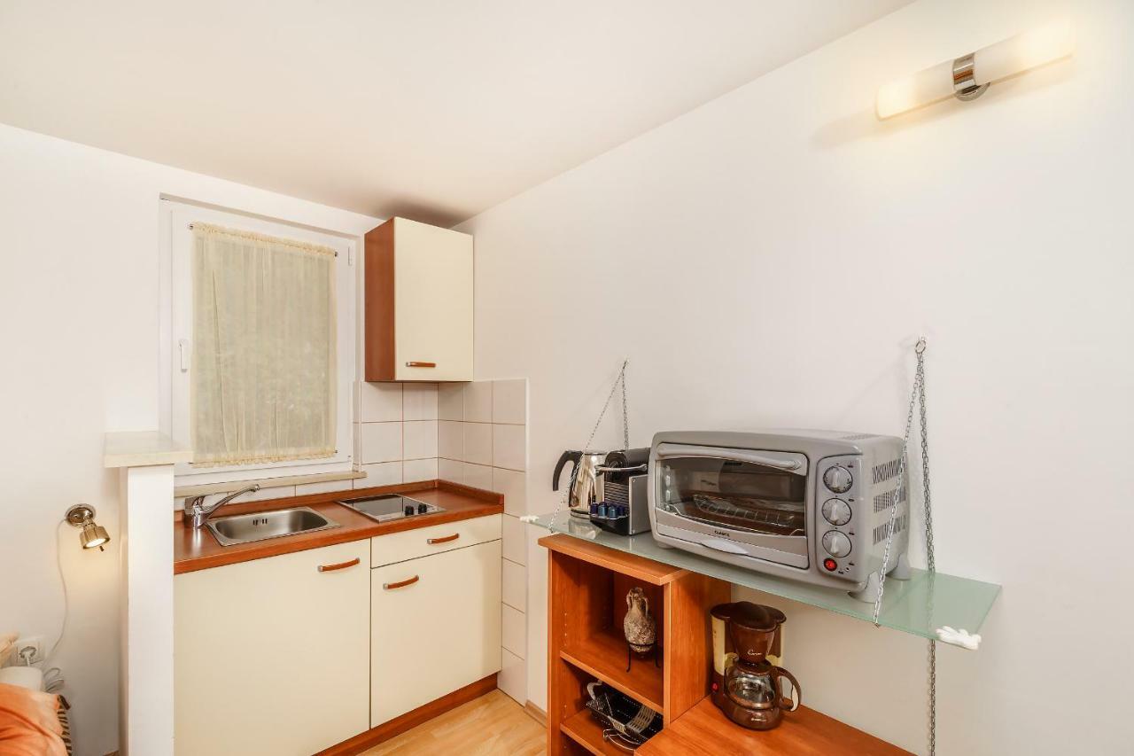 Apartmani Amila-Pisak Εξωτερικό φωτογραφία