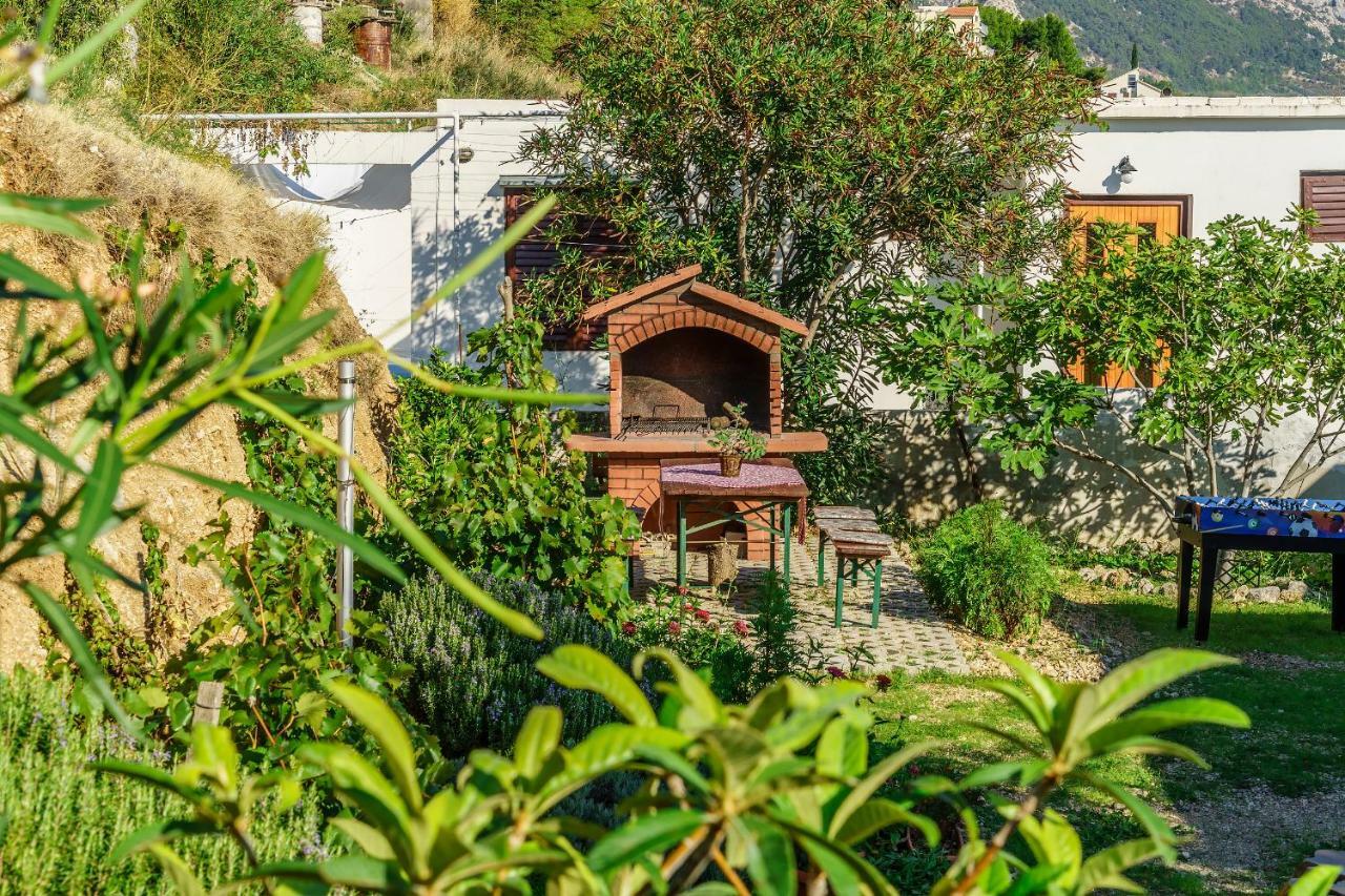 Apartmani Amila-Pisak Εξωτερικό φωτογραφία