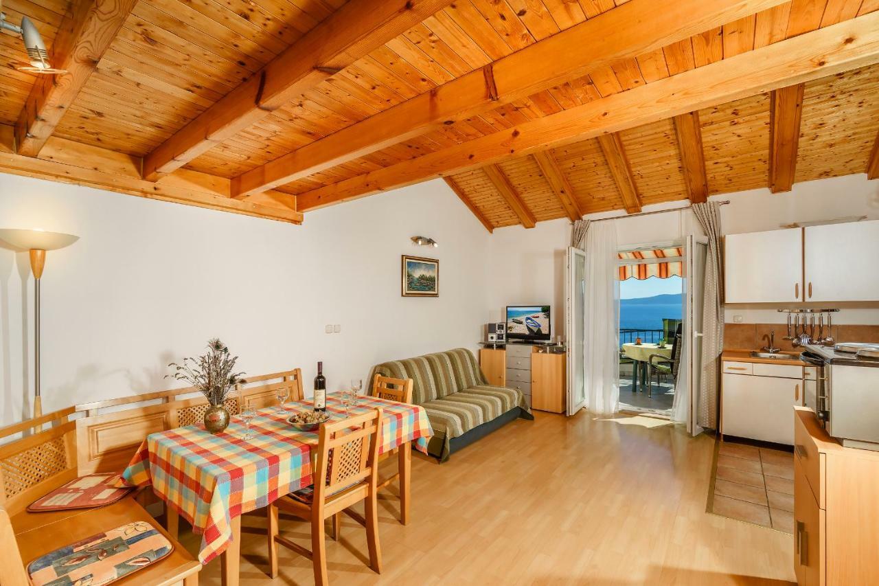 Apartmani Amila-Pisak Εξωτερικό φωτογραφία